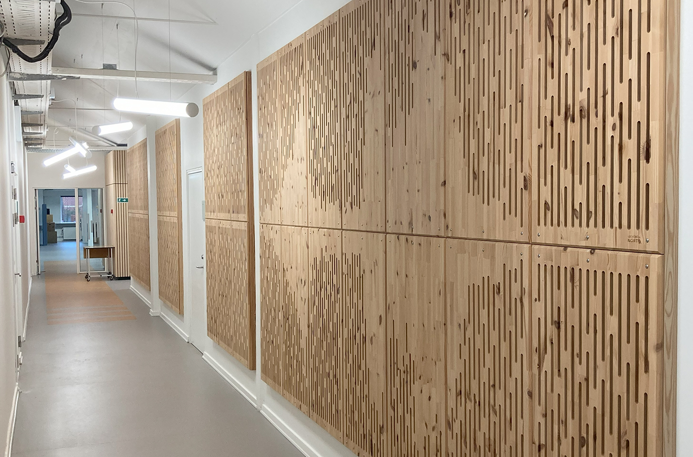 Norto wall absorber panels